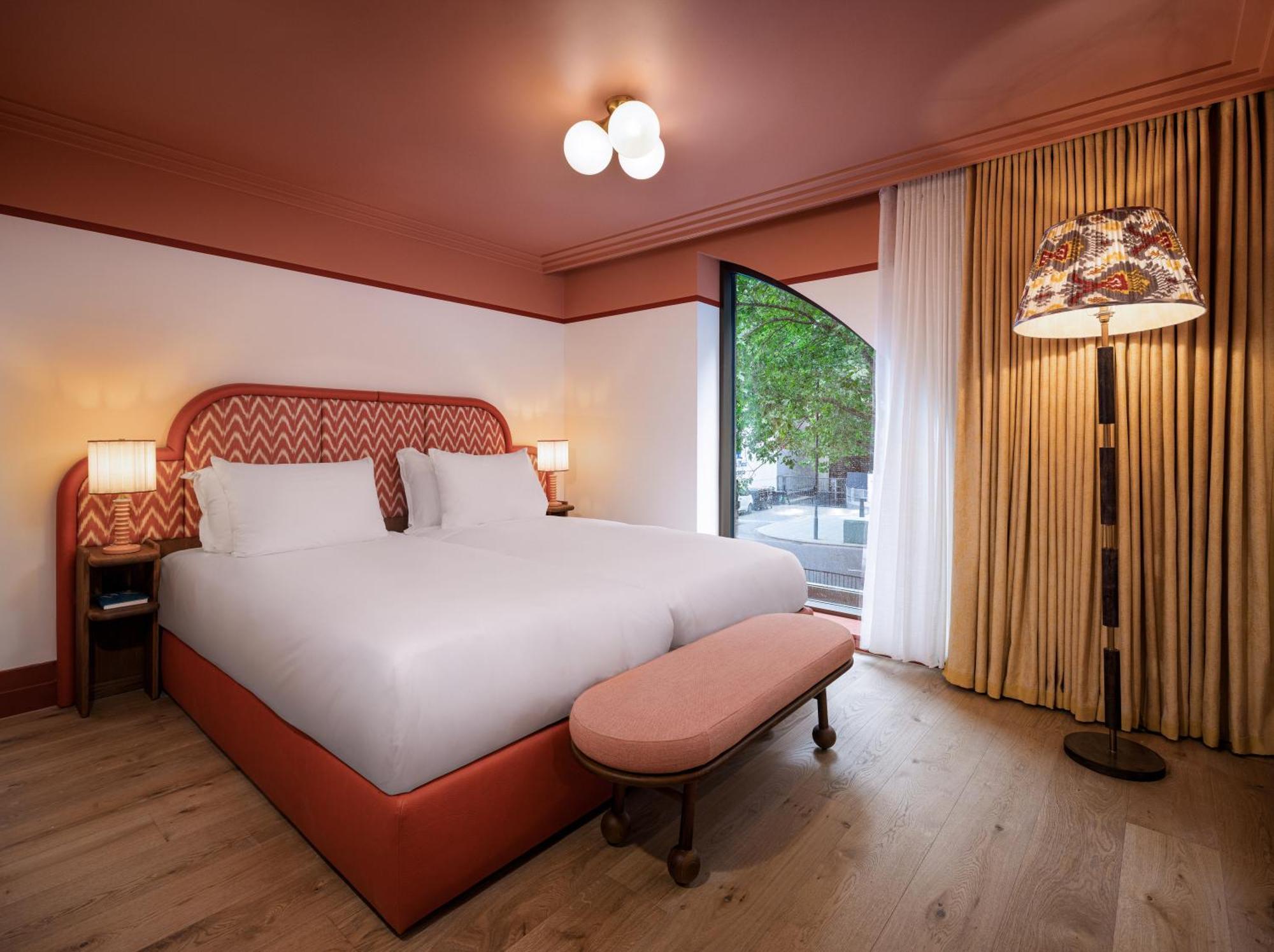The July - Victoria Hotel 4*
